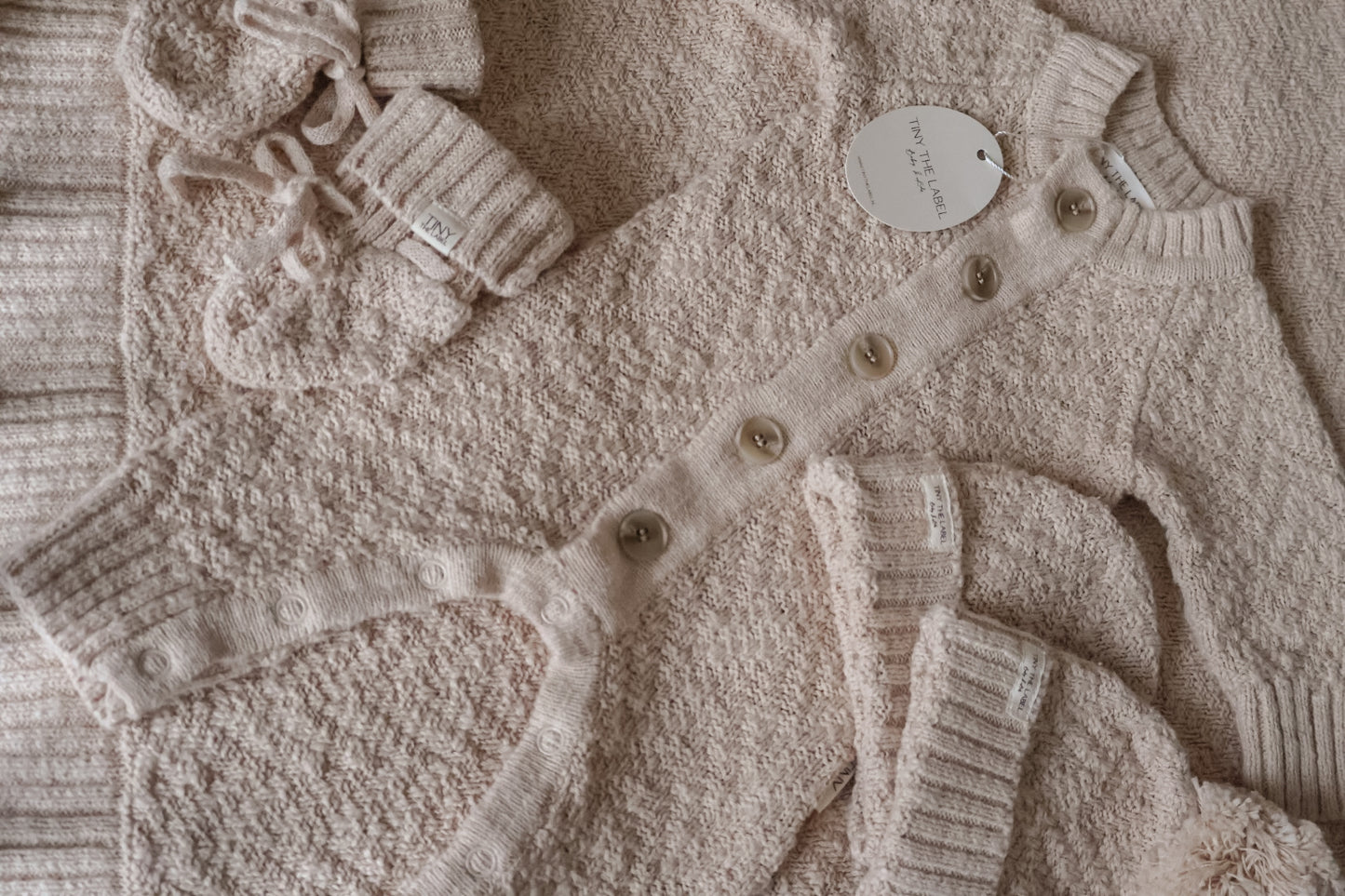 NEWBORN SLOFJES Baby Nougat
