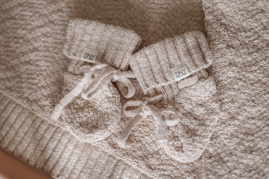 NEWBORN SLOFJES Baby Nougat