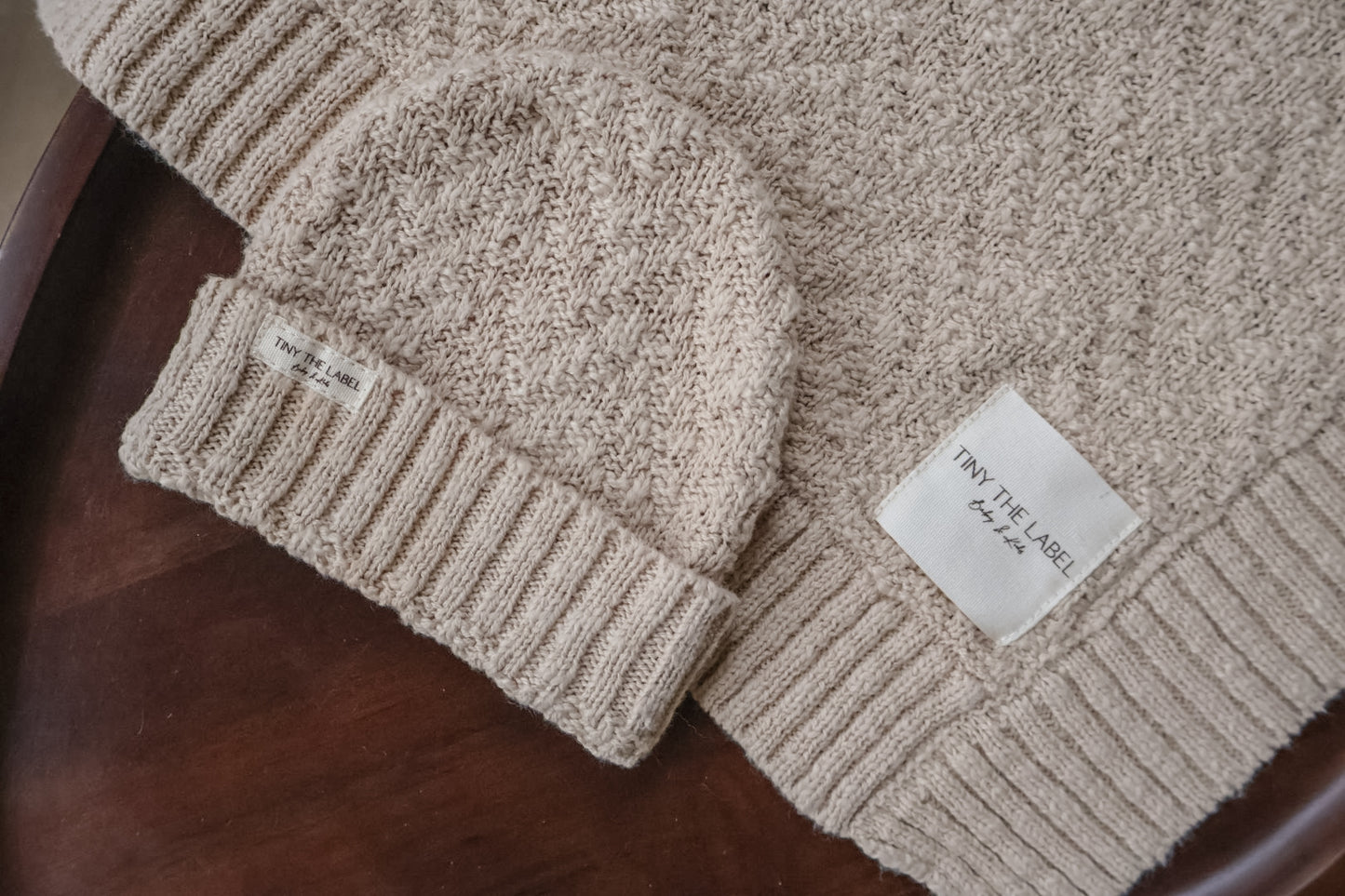 NEWBORN BABYMUTS Baby Nougat (zonder PomPom)