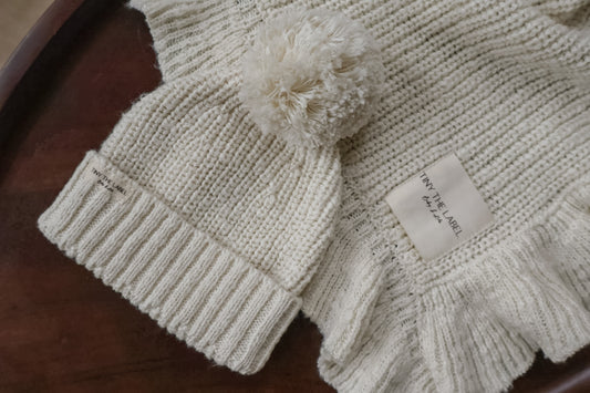 NEWBORN BABYMUTS Baby Parel (met PomPom)